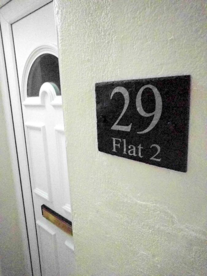 Bassett Flat With 2 Bedrooms And Superfast Wi-Fi 시팅본 외부 사진