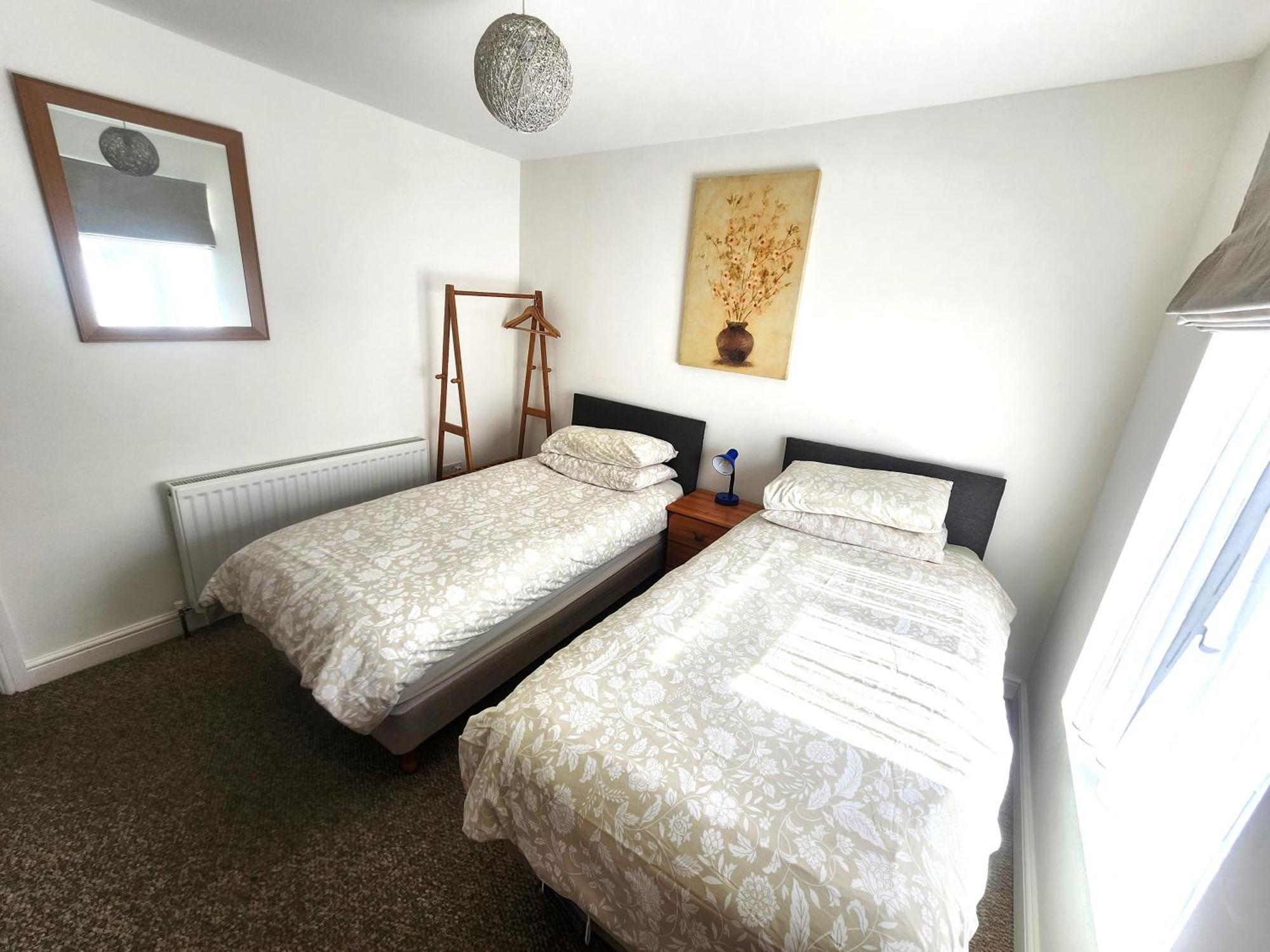 Bassett Flat With 2 Bedrooms And Superfast Wi-Fi 시팅본 외부 사진